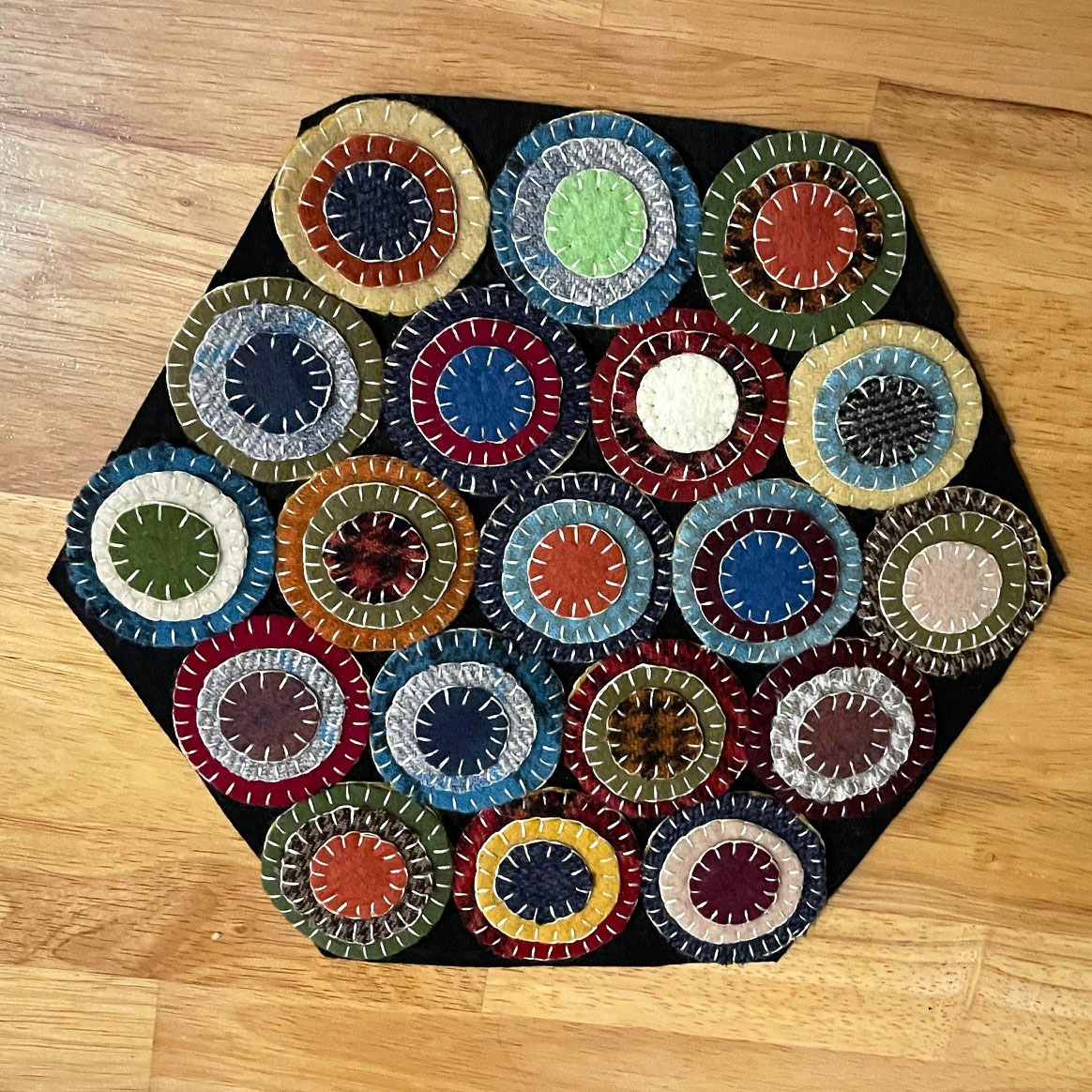 Wool-applique-4